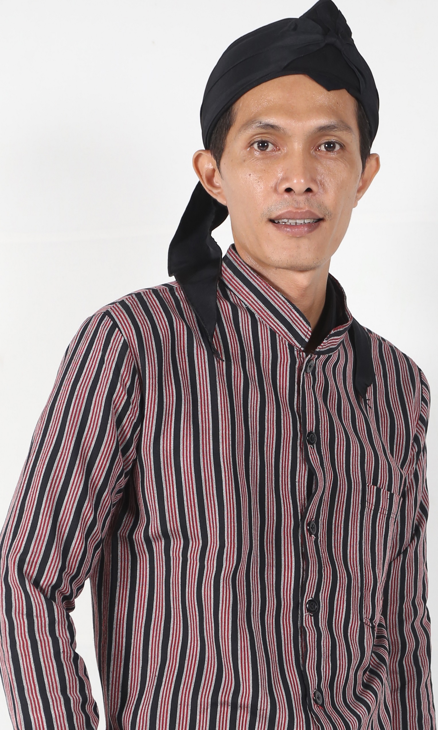 INDRA SAPUTRA, S.Pd